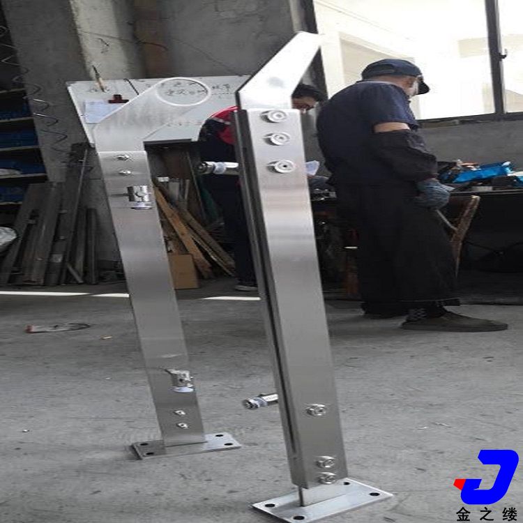鄭州不銹鋼扶手立柱 玻璃欄桿立柱